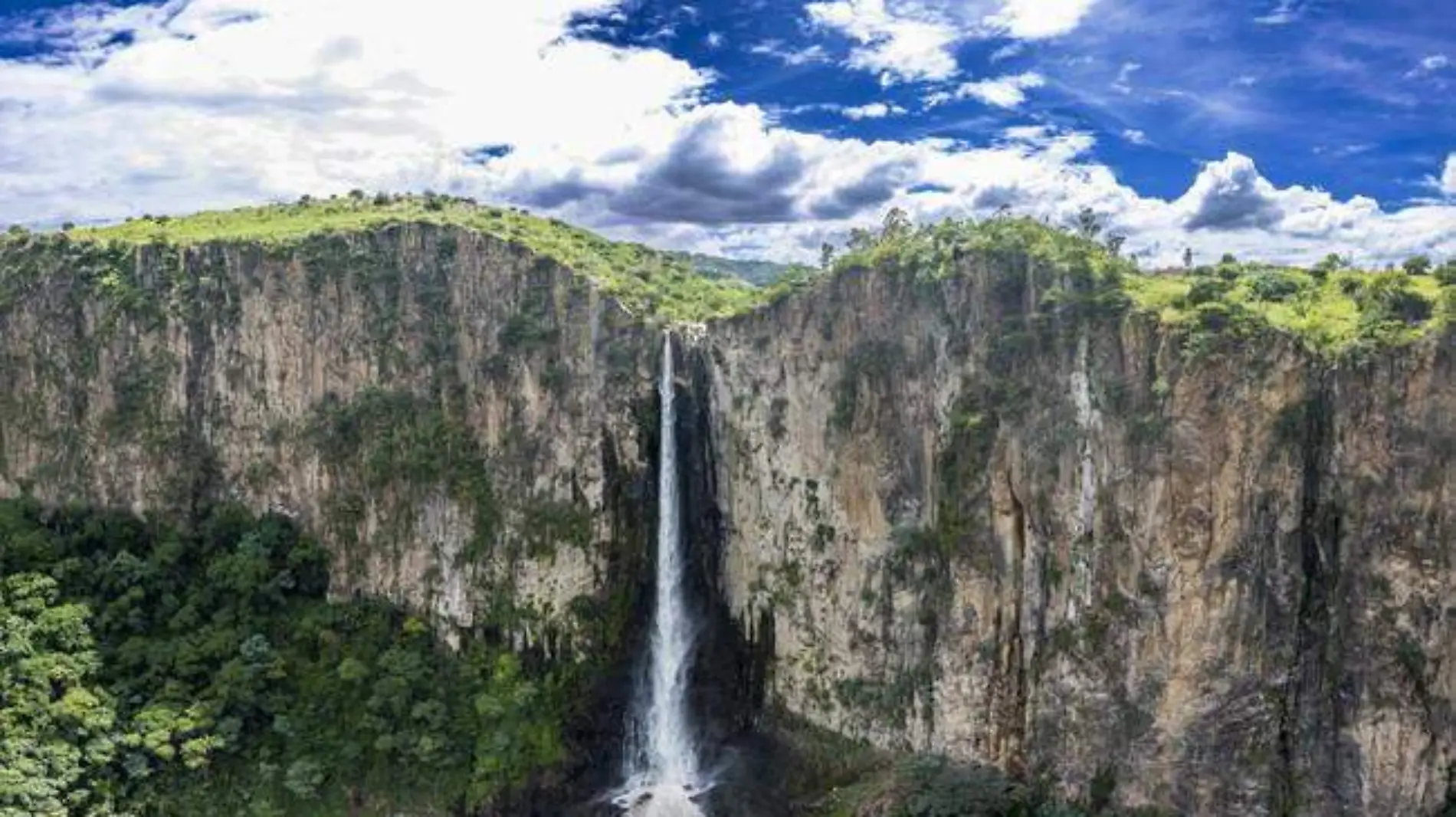 Cascada cola de caballo